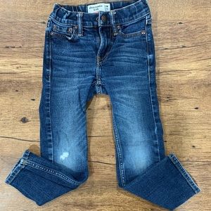 Boys Abercrombie Kids Slim Jeans size 5/6